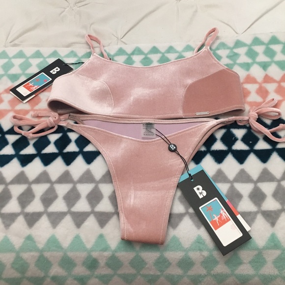 Blackbough Swim Rose Velvet Bikini (L, XL) - Picture 2 of 4